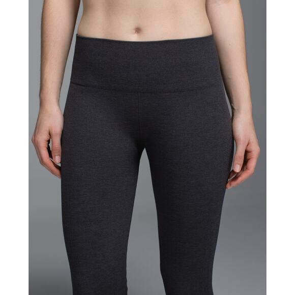 Lululemon Ebb To Street Black Heather Compression Leggings Pants size II / 6 - Picture 2 of 14